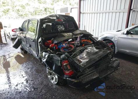 2019 Ram 1500 Big Horn/Lone Star z USA, uszkodzony, nr VIN 1C6SRFFTXKN674611